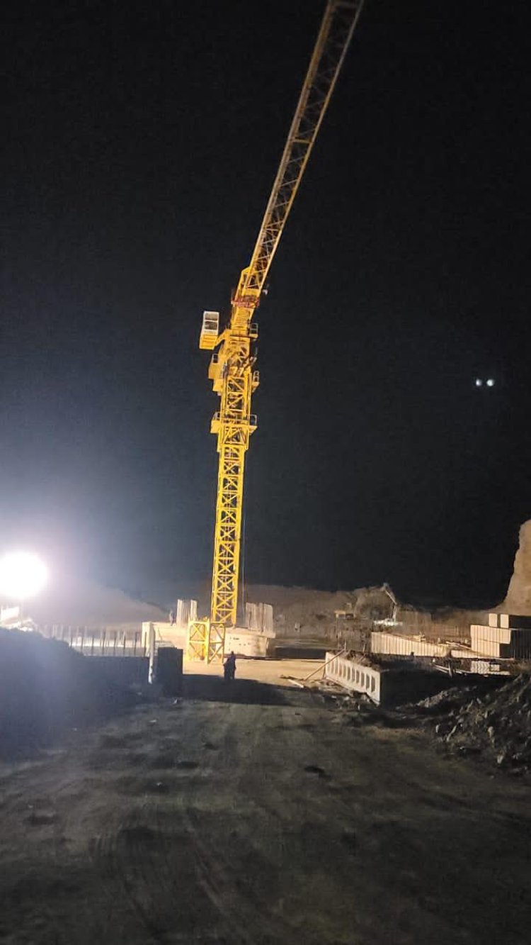 تركيب الرافعة البرجية Tower crane في سد البوابات لسد حسان الاستراتيجي بأبين