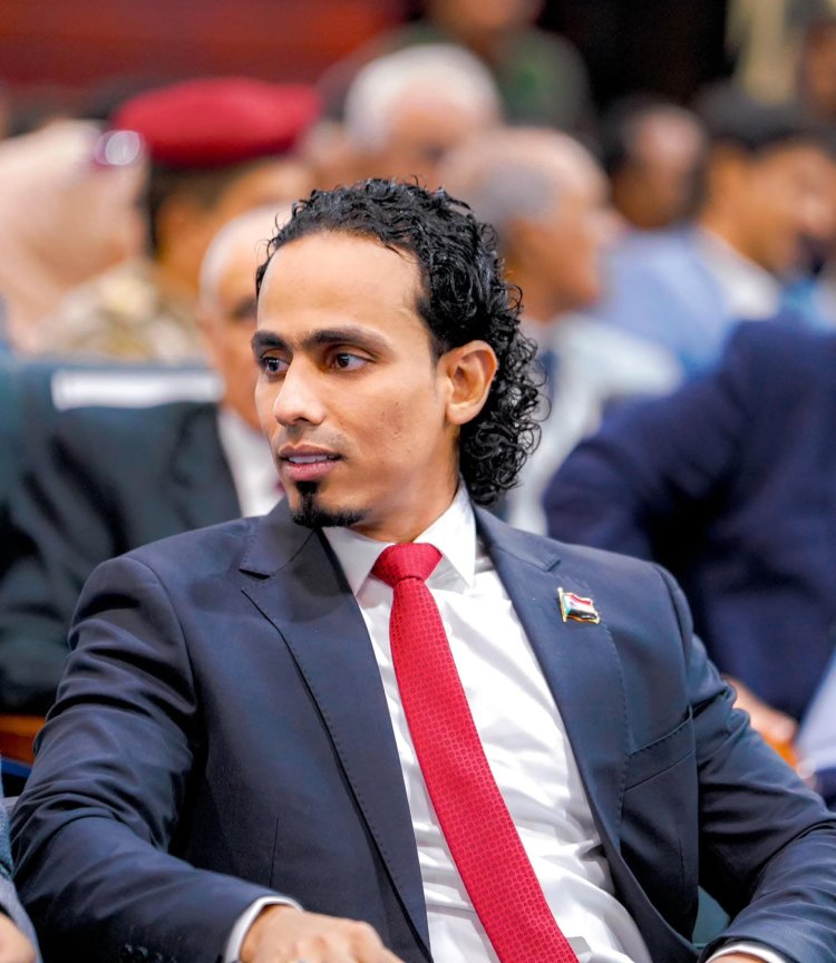 بازهير..يكتب..مؤمن السقّاف… قيادة نبيلة بروح الشباب وخطى ثابتة لخدمة عدن والجنوب