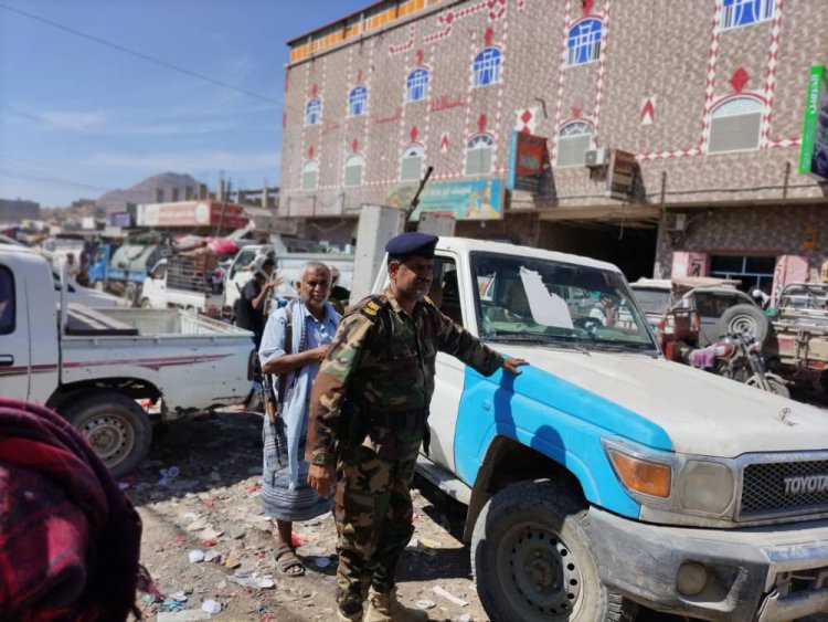 أمن لودر ينفذ حملة امنية لتنظيم حركة السوق