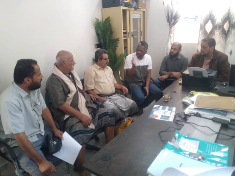 علعلة والصاد ومزاحم يلتقون بمدير بعثة منظمة مهاد على أمل خدمة جديدة لمستشفى لودر