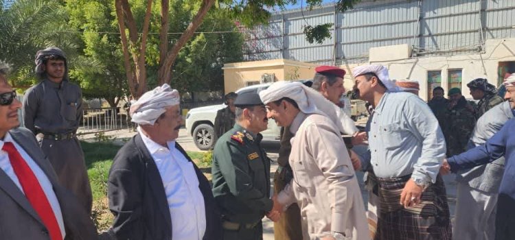 محافظ شبوة يعود إلى العاصمة عتق بعد زيارة عمل ناجحة لدولة الإمارات