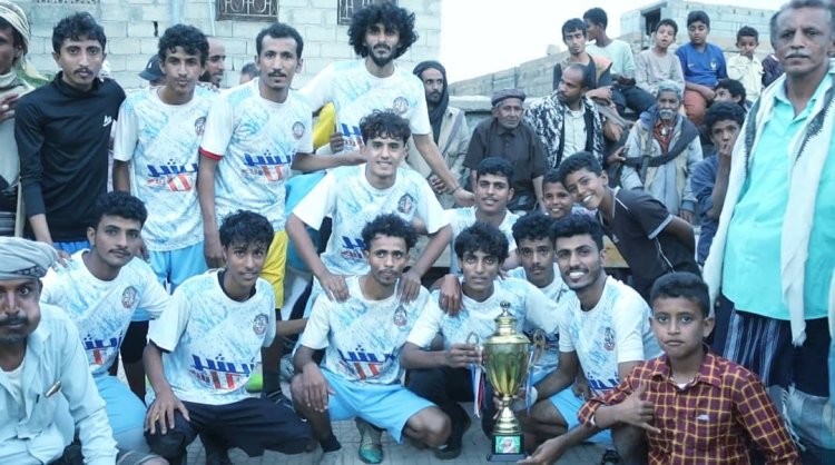 نجوم الشغيب بالمحفد يتوٌج بكأس أربعينية الفقيد الشاعر مهدي السعيدي الكازمي