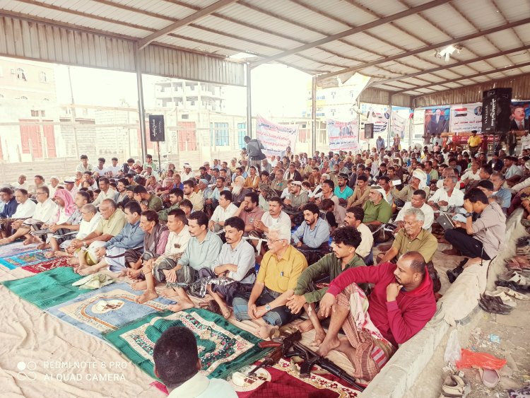 في أبين ساحة الاعتصام بزنجبار.. جمعةٌ في سبيل الله والوطن    حدث اليوم - أبين -