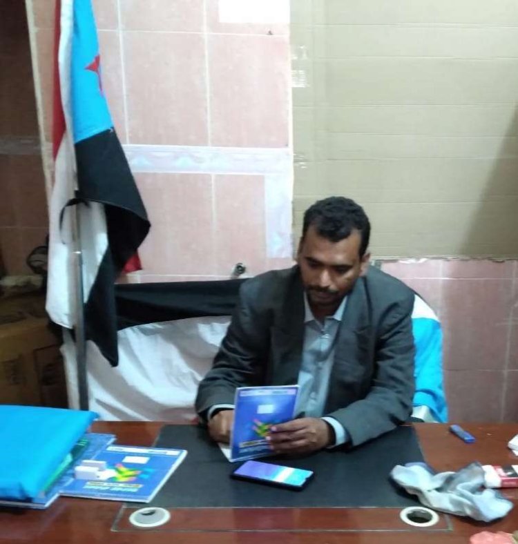 عبدالله عيسى.. الجندي المجهول في مخيم الاعتصام بالعاصمة زنجبار