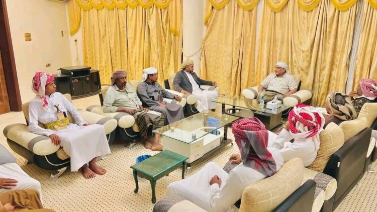 الكثيري يلتقي وجهاء من قبيلة آل بلعبيد في سيئون