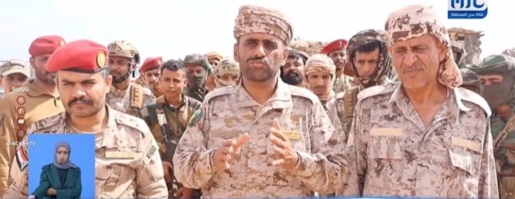 قيادات عسكرية تتفقد مواقع محور الغيضة وتؤكد جاهزية القوات المسلحة الجنوبية