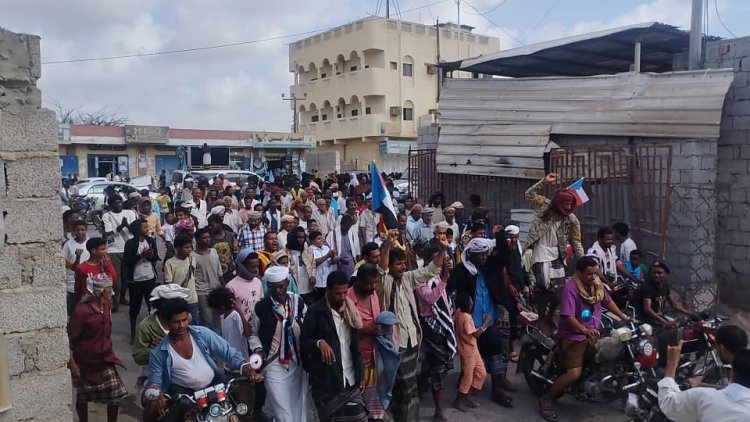 زنجبار تشهد مسيرة حاشدة تطالب بإعلان دولة الجنوب