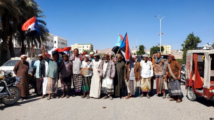 اليوم الثامن عشر لمخيم الاعتصام بسيئون: توافد شعبي وقبلي ورسائل سياسية ثابتة تؤكد خيار استعادة الدولة