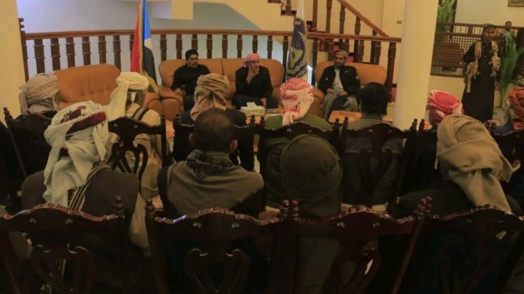 الكثيري يلتقي وجهاء وأعيان مديرية رخية