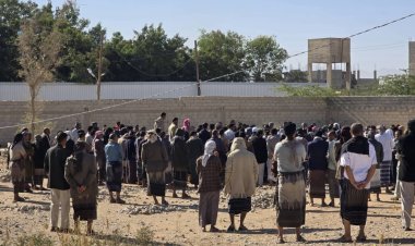 شبوة تودّع رائد العمل الصحي والإنساني الدكتور عبدالحكيم باجمال في تشييع مهيب