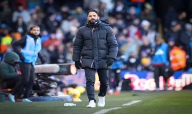 مانشستر يونايتد يُقيل روبن أموريم من منصبه