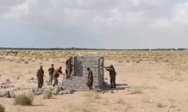 بعد أن أُشيع توقف وحدة حماية الأراضي عن أداء مهامها.. بسط عشوائي يطال أرض المطار المستقبلي في بئر أحمد