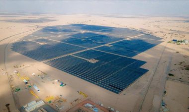 وزارة الكهرباء والطاقة تعرب عن أسفها لإطفاء محطتي الطاقة الشمسية في عدن وشبوة من قبل الشركة الإماراتية GSU دون تنسيق مسبق