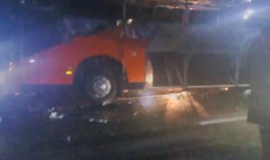 حريق في باص تابع لشركة البركة بشقرة دون خسائر بشرية والأجهزة الأمنية تؤمّن الموقع