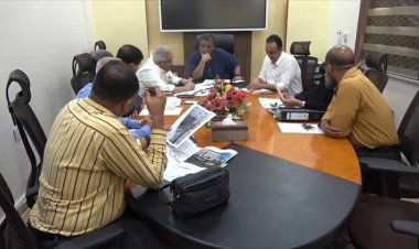 الشاذلي يترأس اجتماعاً مشتركاً بالهيئة العليا للأدوية وصحة عدن ويتفقد سير الأعمال الإنشائية لمختبر رقابة الأدوية