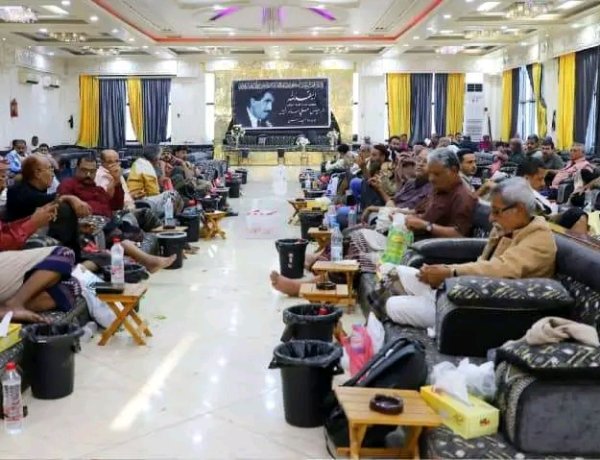 الأمانة العامة تقيم مجلس عزاء في فقيد الوطن الكبير الرئيس الجنوبي الأسبق علي سالم البيض