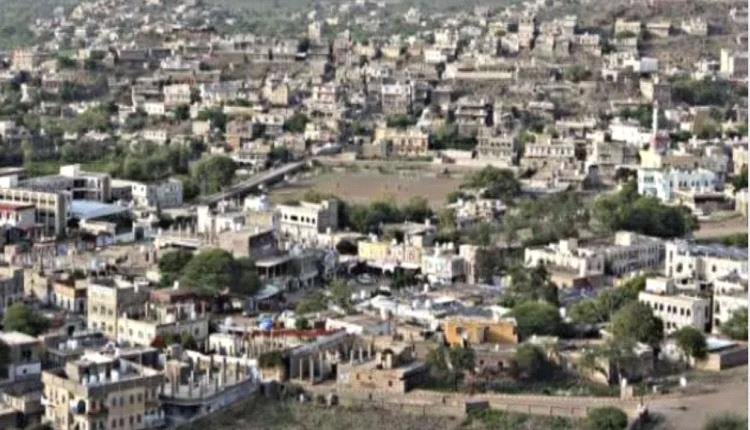 السلطة المحلية بمحافظة الضالع تؤكد استقرار الأوضاع الأمنية والعسكرية والمعيشية