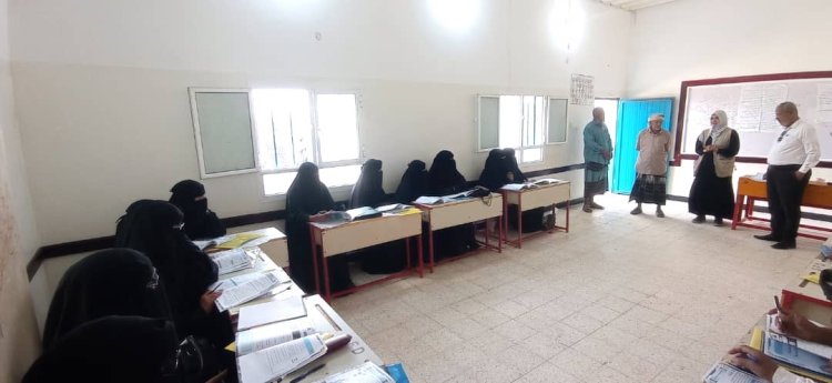 لحج..زيارة ميدانية للتعليم بـ(اليونيسف) وتدشين ورشة تطوير مدرسي بلبوزة.