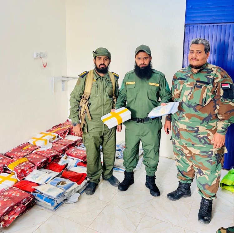 المقدم مياس الجعدني يشيد بالحملة الأمنية لقوات العمالقة بعد ضبط 119 كيلو حشيش و85 كيلو شبو بسواحل رأس العارة