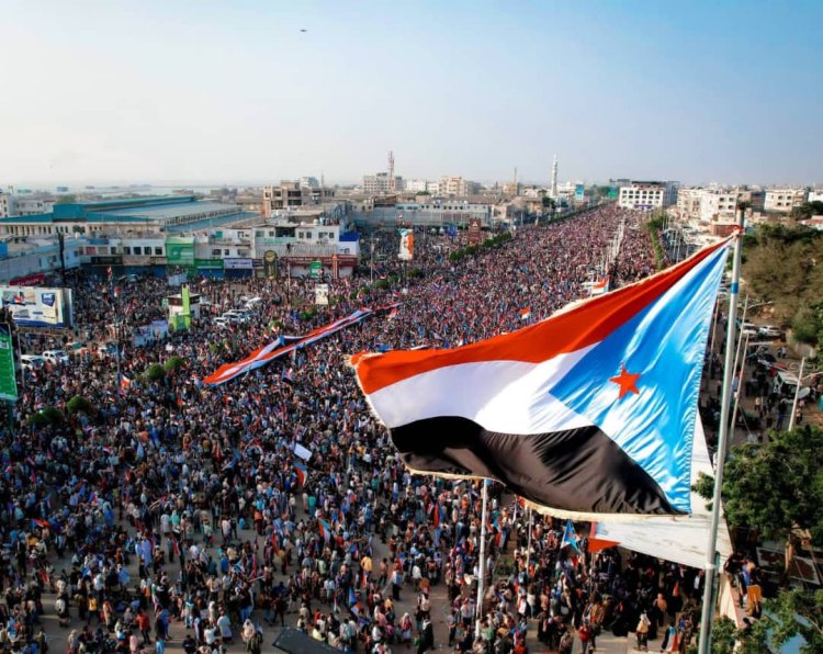 بين تحريف العدسة وصوت الميدان: قراءة في تغطية مليونية “الثبات والتصعيد الشعبي”