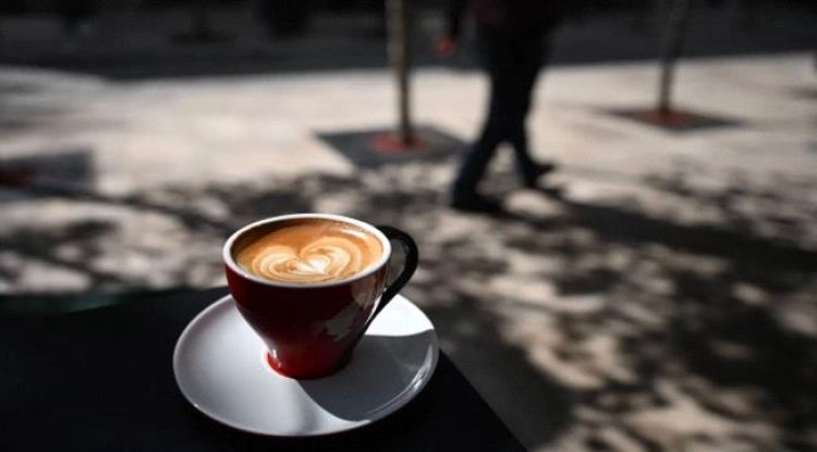 تعرف على أضرار شرب القهوة على معدة فارغة