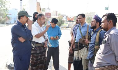 رئيس انتقالي أبين وقائد حزام زنجبار يتفقدان موقع مليونية الثبات والوفاء بعاصمة المحافظة