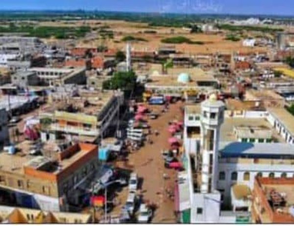 أم شاب متوفى من جعار تناشد أهل الخير للمساعدة في سداد مديونية مستشفى بالعاصمة عدن