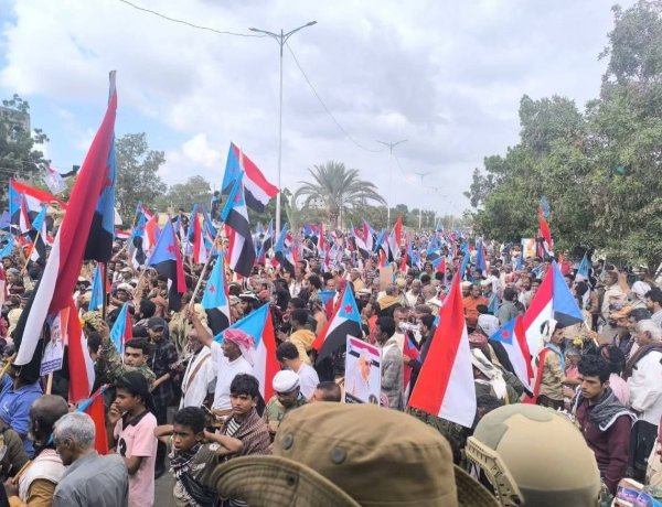 من زنجبار الصمود مليونية الثبات والوفاء