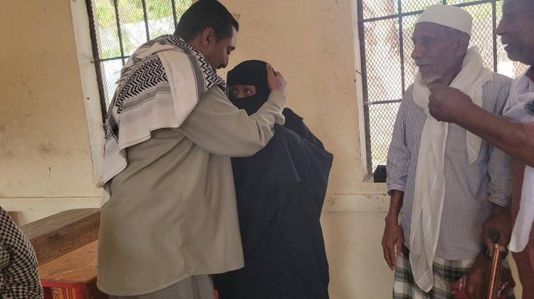 للسنة الخامسة على التوالي.. طلاب سابقون بأبين يكرمون معلميهم بعد عشرات السنين ..!