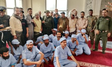 رجال المال والأعمال وفاعلي الخير من أبناء يافع يطلقون سراح 14 من نزلاء السجن المركزي المعسرين في لحج