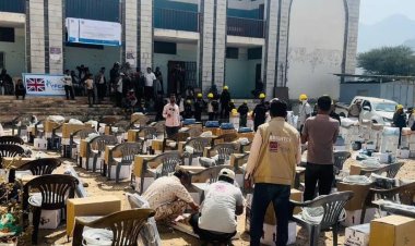 جمعية رعاية الأسرة تدشن توزيع حقائب التدريب المهني للمستفيدين في الضالع