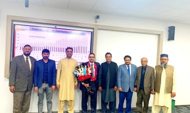 الدكتوراه بأمتياز مع مرتبة الشرف الأولى في مجال هندسة الاتصالات للدكتور محمد ابوبكر خليفة