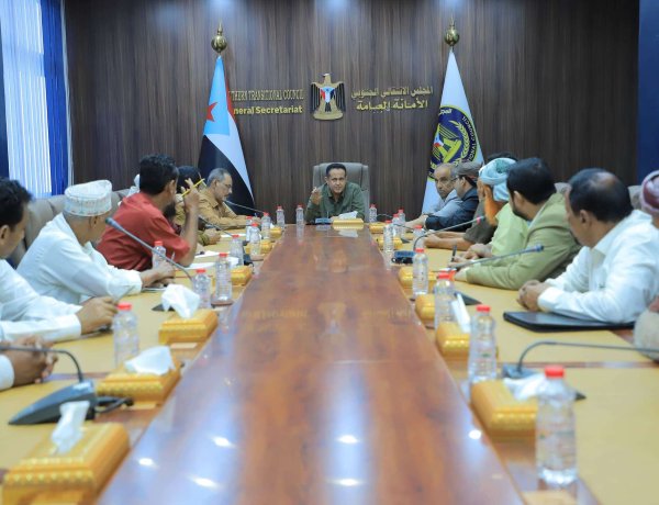 الحالمي يلتقي اتحاد قبائل الجنوب العربي