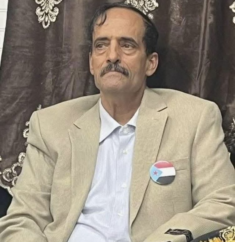 رئيس الجالية الجنوبية بولاية المسيسبي يُعزّي اللواء عبدالكريم الصولاني في وفاة صالح موسى الصولاني