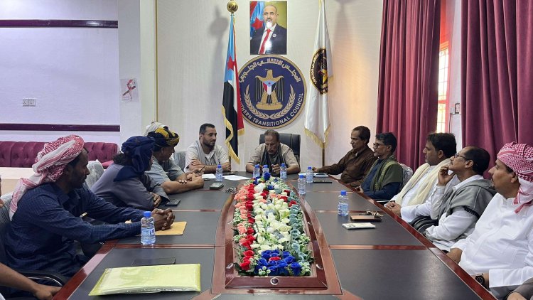 انتقالي المهرة يعقد اجتماعه الدوري ويقر فعالية جماهيرية إحياءً لذكرى تأسيس المجلس الانتقالي الجنوبي