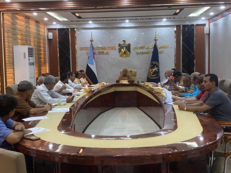 مجلس المستشارين يدعو شعب الجنوب للمشاركة الفاعلة في مليونية الذكرى الـ9 للتفويض الشعبي للرئيس الزُبيدي في إعلان عدن التاريخي