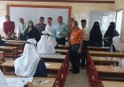 هيئة التعليم والشباب والرياضة تتفقد سير امتحانات الثانوية العامة في العاصمة عدن