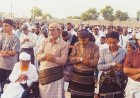نائب رئيس انتقالي أبين يؤدي صلاة عيد الأضحى المبارك مع جموع المصلين بالعاصمة زنجبار