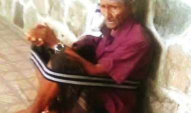 رئيس انتقالي أبين يُعزّي بوفاة الشخصية الاجتماعية الشيخ ناجي ملهم المحثوثي