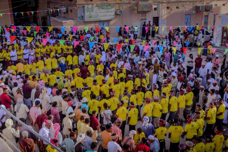 سيئون : حافة المدينة تُحيي لعبة الشبواني ضمن فعاليات مهرجان المدينة للجميع (2)