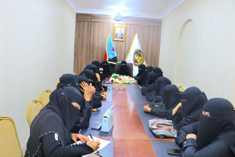 انتقالي حضرموت يعقد لقاءً بالقطاع النسوي لتعزيز الحشد لمليونية التصعيد ضد الوصاية والاحتلال