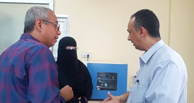 مدير صحة عدن يتفقد عدد من المرافق الصحية في مديرية الشيخ عثمان