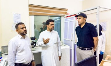 المدير التنفيذي لمنظمة حضرموت الصحية يزور مؤسسة سدن للثلاسيميا بالمكلا