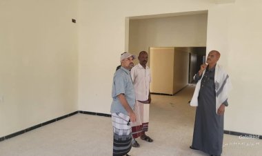 مدير عام المسيمير يتفقد المجمع الحكومي والقضائي الجديد قبل افتتاحه