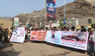 بعد 11 شهرا.. أهالي العقربي يطالبون قضاء عدن بحسم القضية وتنفيذ القصاص