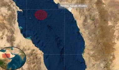 حريق في ناقله نفط قبال ميناء نفطي سعودي