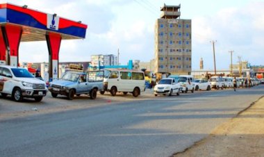 لمن يبحث عن الغاز..إليكم المحطات الموفره للغاز اليوم السبت بعدن