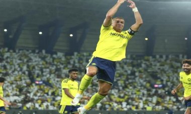 رونالدو يُنقذ النصر من فخ التعاون ويتربع على قمة دوري روشن