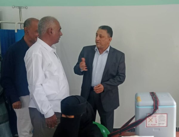 وحدة دهل أحمد.. عندما تصبح الصحة أقرب إلى البيت