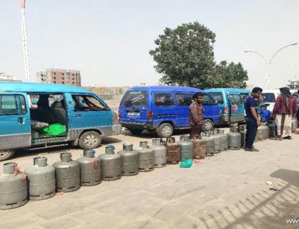 هام للسائقين...تعرف على المحطات الموفره للغاز اليوم الثلاثاء بعدن